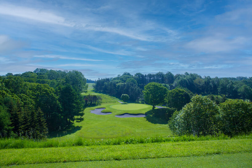樽前カントリークラブ中コース8番、Par3。