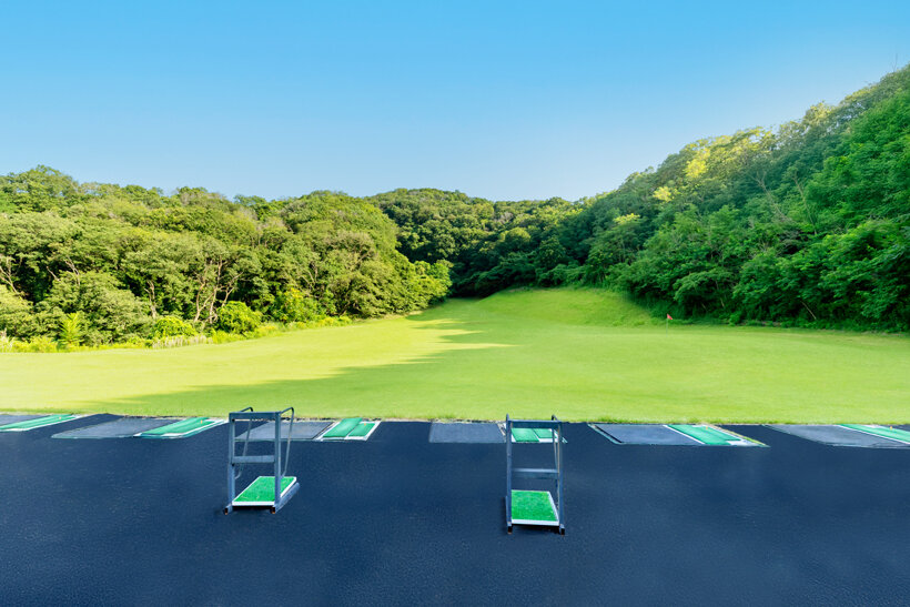 皆川城カントリークラブのドライビングレンジ