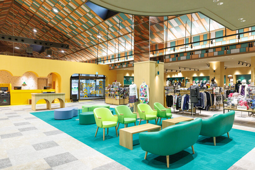 新幹線でひとっ飛び！ 温泉も楽しめる​「三島カントリークラブ​」